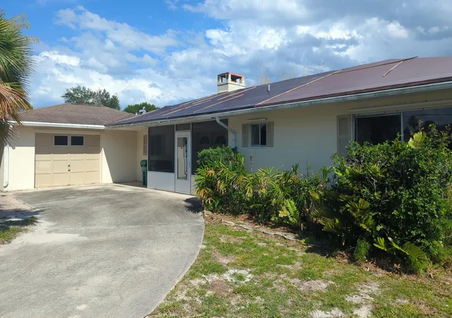 Homes for sale in Port St Lucie, FL | 142 N Naranja Ave, Port St Lucie, FL 34983 | MLS# R11163654