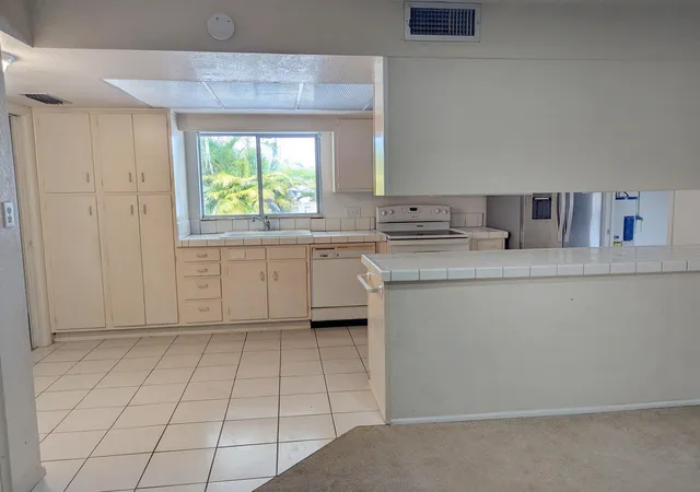Homes for sale in Port St Lucie, FL | 142 N Naranja Ave, Port St Lucie, FL 34983 | MLS# R11163654