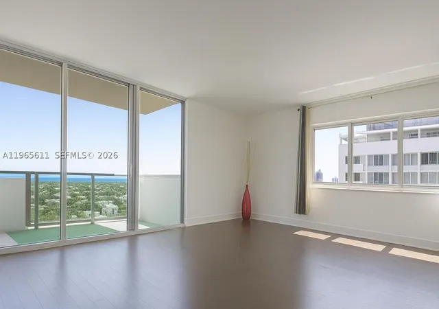 3rd image of 1200 West Ave #1507, Miami Beach, FL 33139 | MLS# A11965611