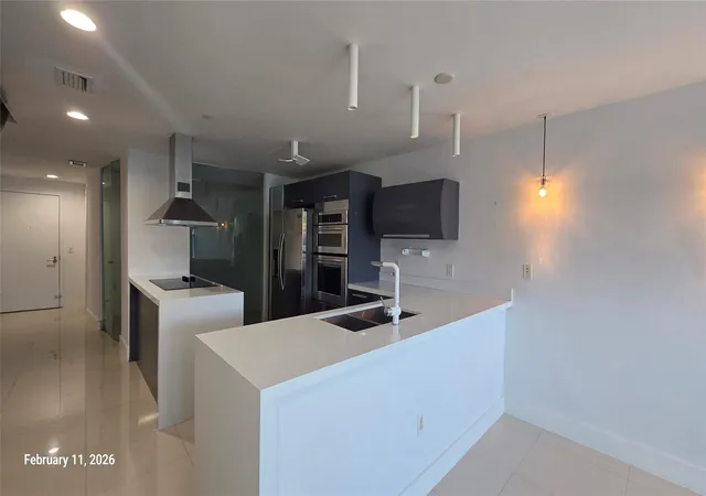 4th image of 2950 Ne 188Th St #110, Aventura, FL 33180 | MLS# F10552131