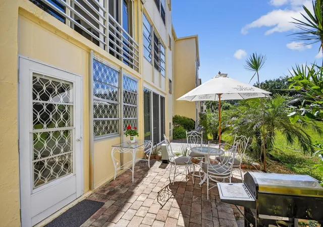 Homes for sale in Boynton Beach, FL | 2615 Ne 3Rd Ct #1060, Boynton Beach, FL 33435 | MLS# R11163934