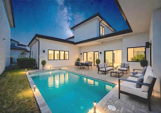 1st image of 5718 W Ashwood Cir W, Fort Lauderdale, FL 33312 | MLS# A11965929