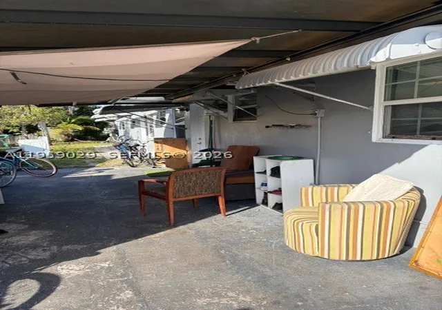 Multi family home for sale at 1913 Sw Gardenia Rd, Plantation, FL 33317 | MLS# A11959029