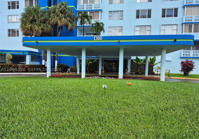 1st image of 4001 Hillcrest Dr #416, Hollywood, FL 33021 | MLS# A11966278