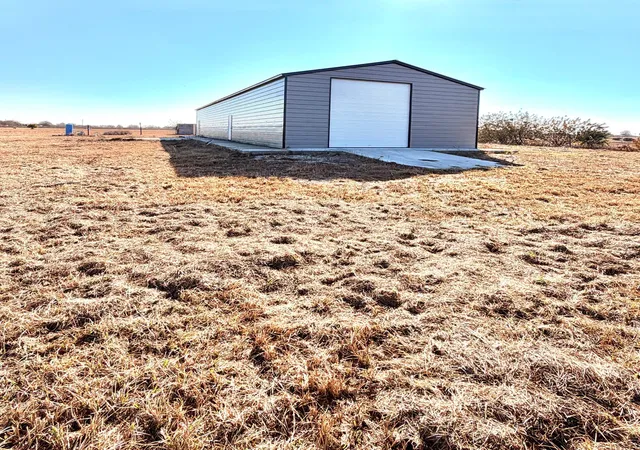 1st image of 3970 Ne 80th Ave, Okeechobee, FL 34972 | MLS# R11163977