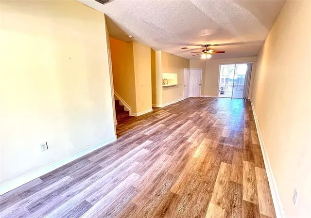 2nd image of 7893 N Southwood Cir, Davie, FL 33328 | MLS# F10551486