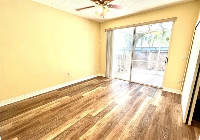 4th image of 7893 N Southwood Cir, Davie, FL 33328 | MLS# F10551486