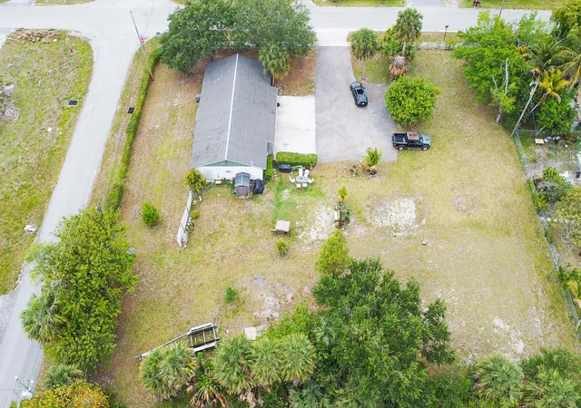 4th image of 4647 Marguerita St, West Palm Beach, FL 33417 | MLS# R11163848