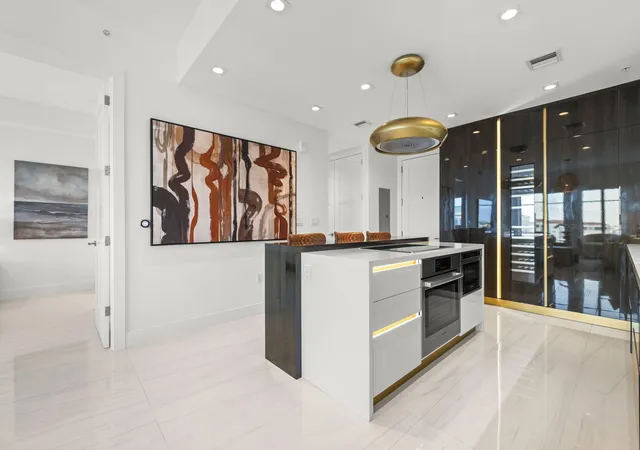 2nd image of 155 E Boca Raton Rd #919, Boca Raton, FL 33432 | MLS# R11163985