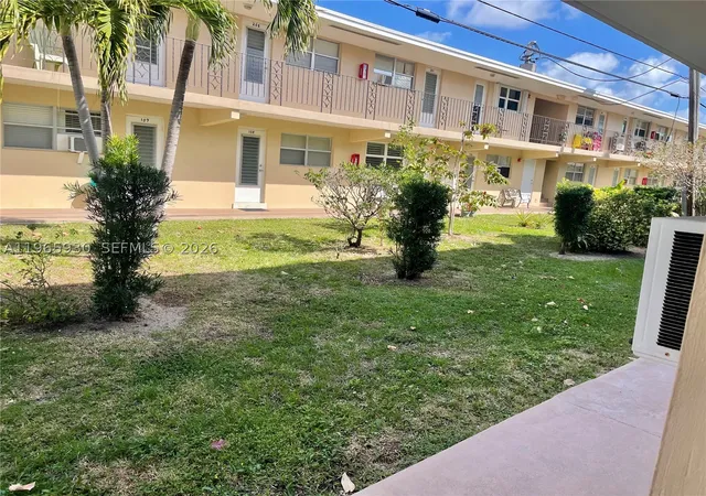 Homes for sale in Fort Lauderdale, FL | 2081 Ne 56th St #101, Fort Lauderdale, FL 33308 | MLS# A11965930