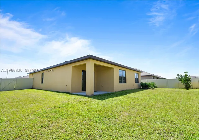 5th image of 7162 Tigereye Way, Grant Valkaria, FL 32949 | MLS# A11966820