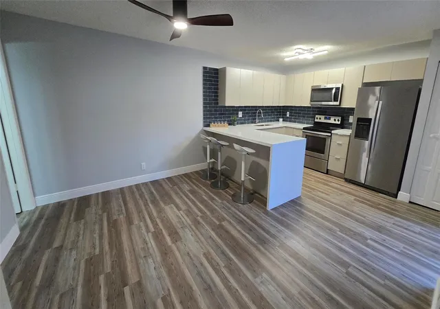 5th image of 8900 Sw 20Th Pl #A, Davie, FL 33324 | MLS# F10552535