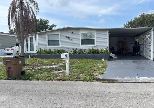4th image of 402 Nw Nw 50Th Ct Nw, Deerfield Beach, FL 33064 | MLS# R11164409