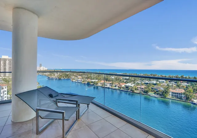 1st image of 19707 Turnberry Wy #18j, Aventura, FL 33180 | MLS# R11164535
