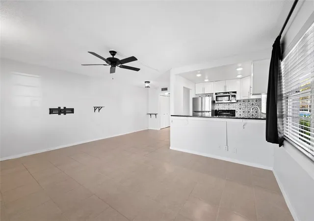 Homes for sale in Deerfield Beach, FL | 28 Prescott B #28, Deerfield Beach, FL 33442 | MLS# F10552660
