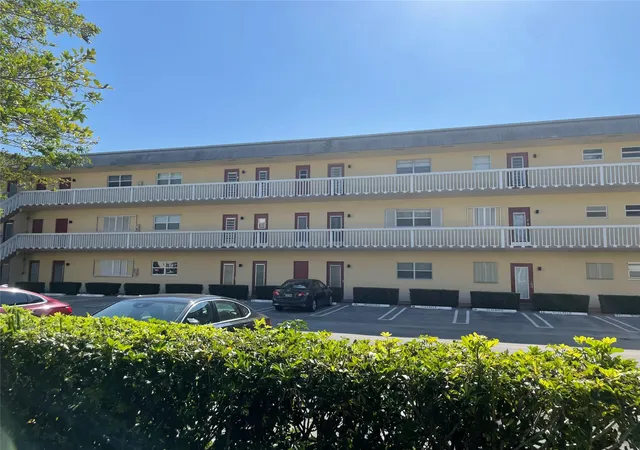 3rd image of 4421 Nw 16Th St, Lauderhill, FL 33313