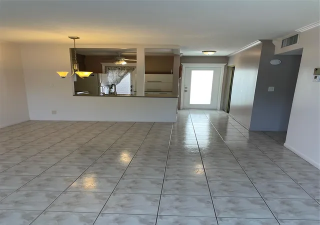 5th image of 4421 Nw 16Th St, Lauderhill, FL 33313