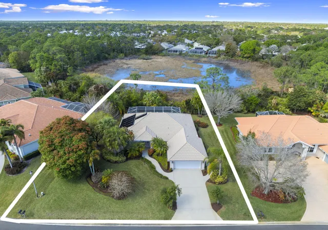 Homes for sale in Hobe Sound, FL | 5291 Se Lost Lake Wy, Hobe Sound, FL 33455 | MLS# R11164628