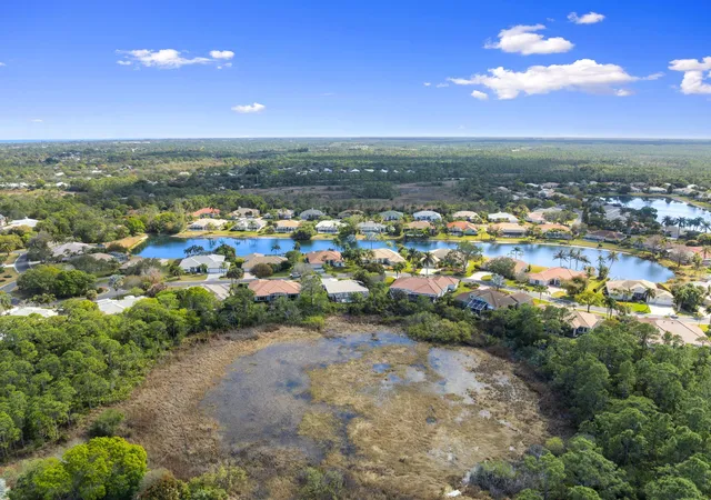 Homes for sale in Hobe Sound, FL | 5291 Se Lost Lake Wy, Hobe Sound, FL 33455 | MLS# R11164628