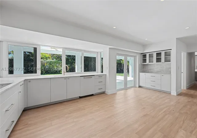 Photo 3 of Single family home for sale at 7360 Sw 128Th St, Pinecrest, FL 33156 | MLS# A11967737 | Listing updated on 2026-10-08