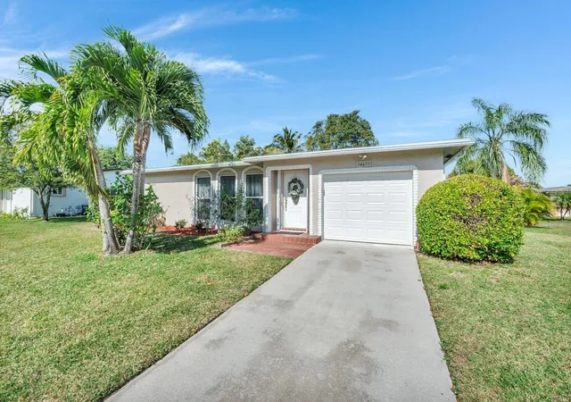 2nd image of 14677 Shadow Wood Ln, Delray Beach, FL 33484 | MLS# F10552218