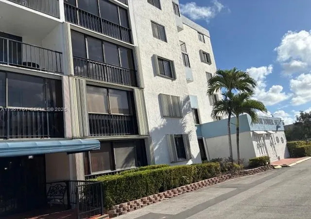 Condo for sale at 5033 Nw 7Th St #101, Miami, FL 33126 | MLS# A11967761 | Listing updated on 2026-04-02