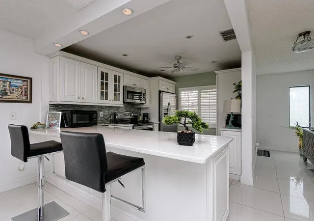 4th image of 9264 Vista Del Lago #24-i, Boca Raton, FL 33428 | MLS# R11164882