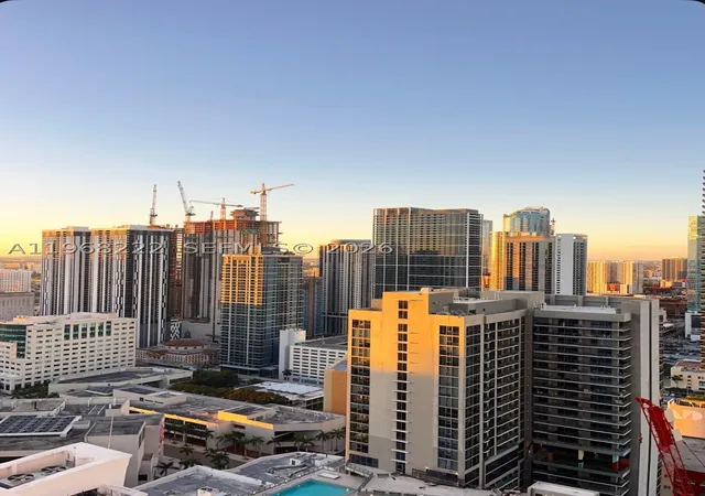 Photo 3 of Condo for sale at 253 Ne 2nd St #3903, Miami, FL 33132 | MLS# A11968222 | Listing updated on 2026-10-08