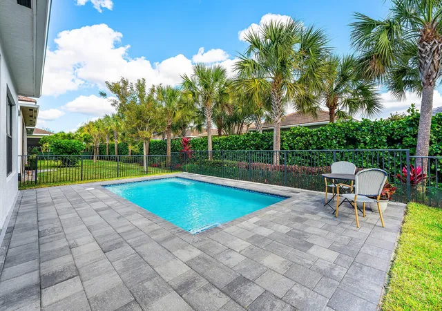 1st image of 16047 Key Biscayne Ln, Loxahatchee, FL 33470 | MLS# R11165029