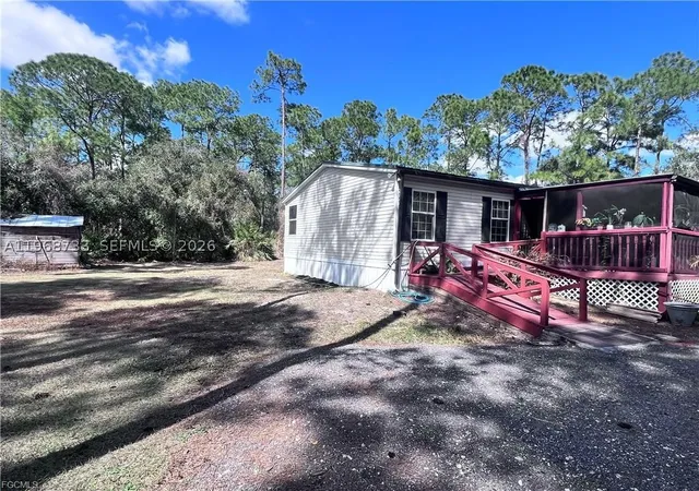 4th image of 680 S Arboleda, Clewiston, FL 33440 | MLS# A11968733