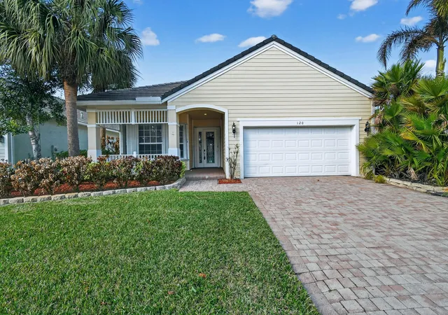 Homes for sale in Port St Lucie, FL | 120 Nw Willow Grove Ave, Port St Lucie, FL 34986 | MLS# R11165173
