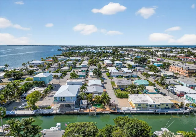 1st image of 11405 3rd Avenue Ocean, Marathon, FL 33050 | MLS# A11969106