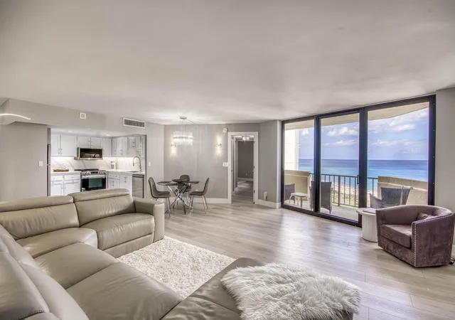 5th image of 2800 N Ocean Dr #B-15d, Singer Island, FL 33404 | MLS# R11165424