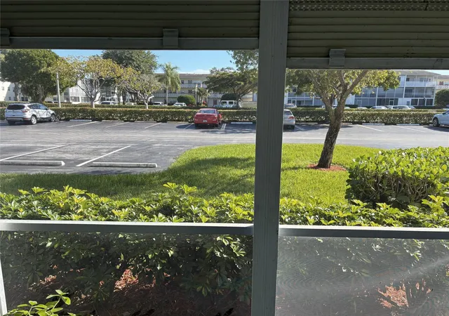 2nd image of 91 Preston C #C, Boca Raton, FL 33434 | MLS# F10554094