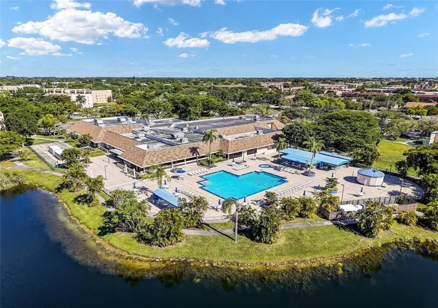 1st image of 9721 Sunrise Lakes Blvd #305, Sunrise, FL 33322 | MLS# F10552325