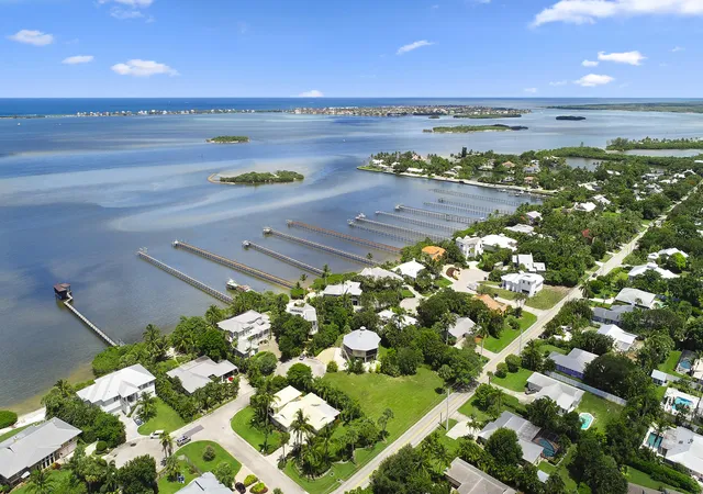 1st image of 18 Cranes Nest, Stuart, FL 34996 | MLS# R11165651