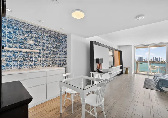 4th image of 1100 West Ave #1522, Miami Beach, FL 33139 | MLS# A11969304