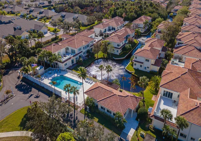 Homes for sale in Vero Beach, FL | 504 7th Sq #103, Vero Beach, FL 32962 | MLS# F10554270