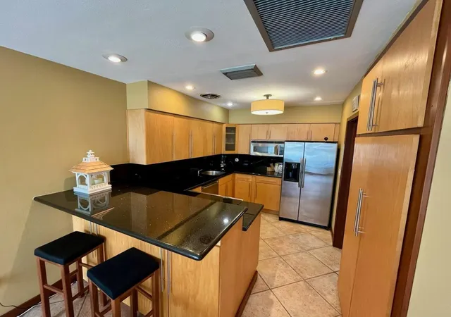 Homes for sale in North Lauderdale, FL | 2760 Yacht Clb Blvd, North Lauderdale, FL 33304