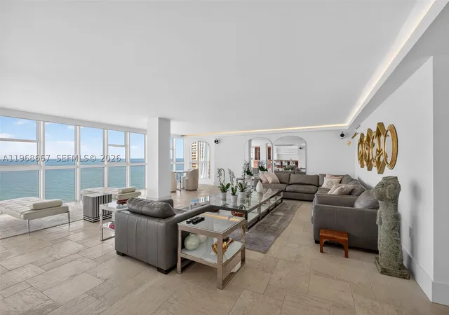 2nd image of 600 Grapetree Dr #11BN, Key Biscayne, FL 33149 | MLS# A11968667
