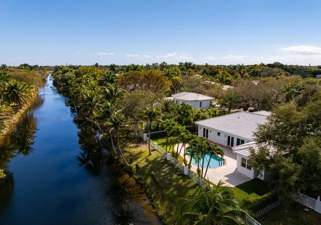 1st image of 6371 Sw 87th Ter, Pinecrest, FL 33156 | MLS# R11165918