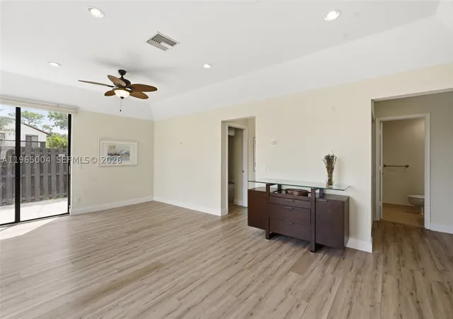 5th image of 5726 Fox Holw Dr, Boca Raton, FL 33486