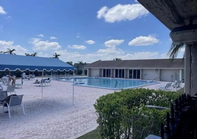 Homes for sale in Palm Springs, FL | 705 Lori Dr Dr #216, Palm Springs, FL 33461 | MLS# R11165979