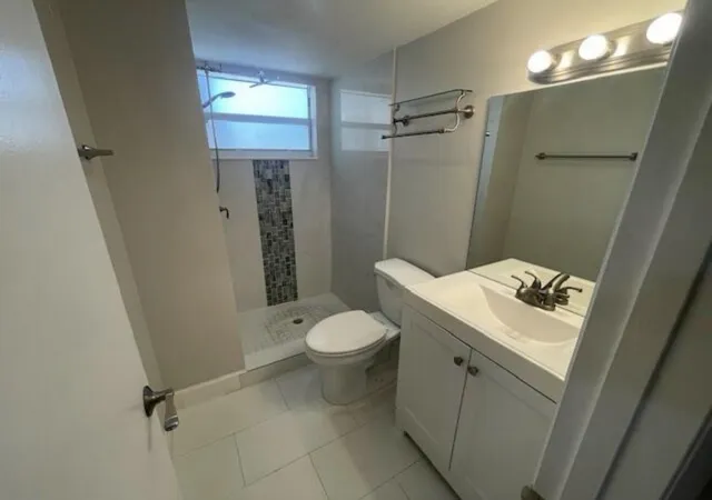 2nd image of 705 Lori Dr Dr, Palm Springs, FL 33461