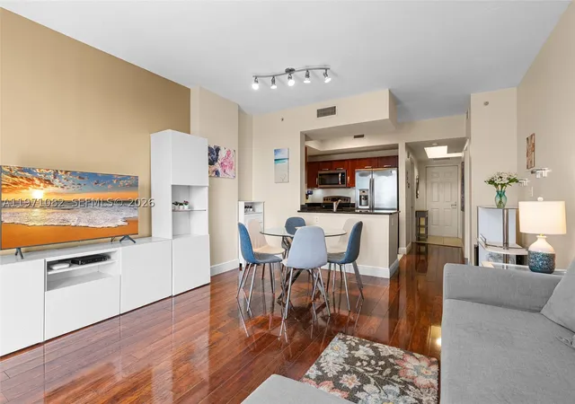 1st image of 7275 Sw 90th Way #404, Miami, FL 33156 | MLS# A11971082