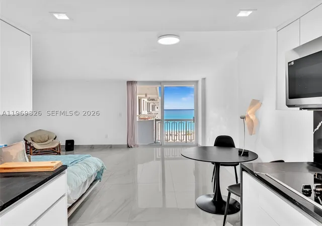 5th image of 401 E Ocean Dr, Miami Beach, FL 33139