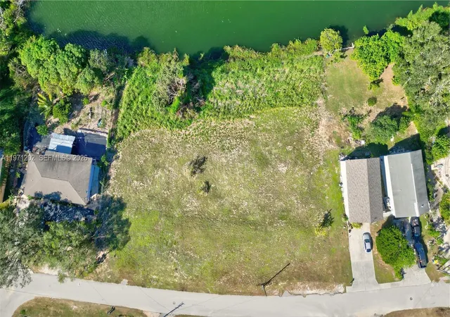 5th image of 211 Rachard Blvd, Lake Placid, FL 33852 | MLS# A11971202