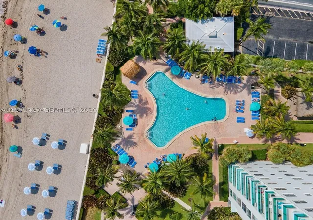 13th image of 3901 S Ocean Dr #3C, Hollywood, FL 33019 | MLS# A11971427