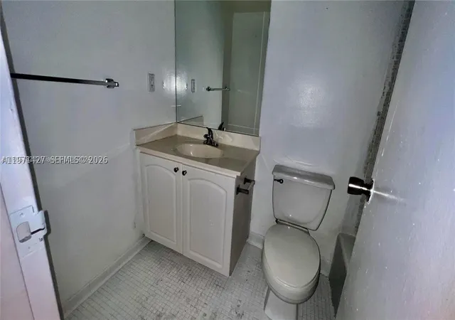5th image of 3901 S Ocean Dr #3C, Hollywood, FL 33019 | MLS# A11971427