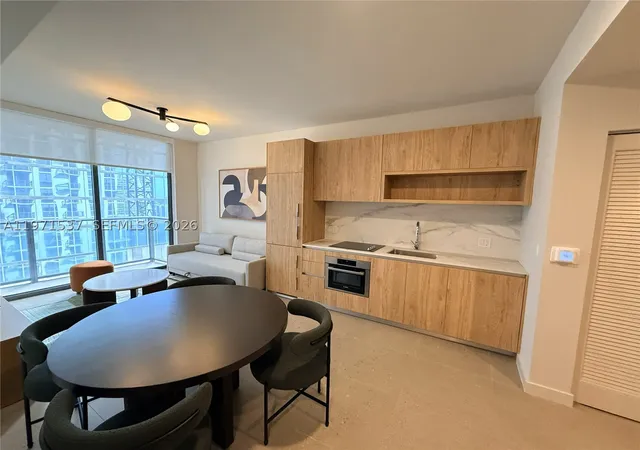 2nd image of 11 Ne 6th #1905, Miami, FL 33132 | MLS# A11971537